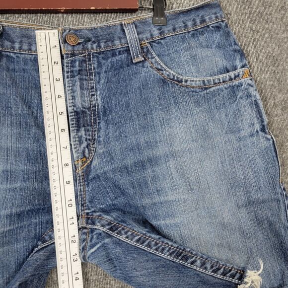 Ariat Jean Shorts Mens 38 Blue Low Rise M4 Boot FR Cut Offs Distressed Denim - Picture 4 of 10